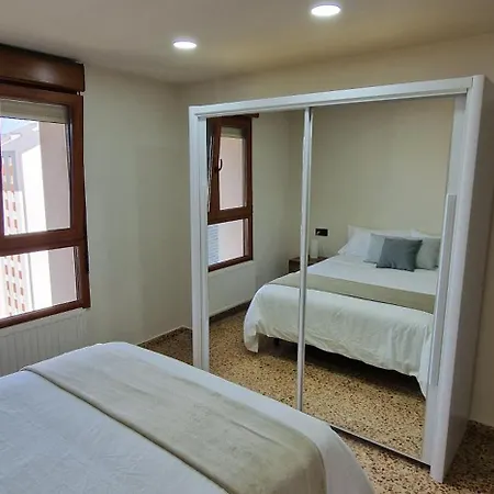 Apartman Torre La Reina - 2 Hab Bano Y Aseo *
